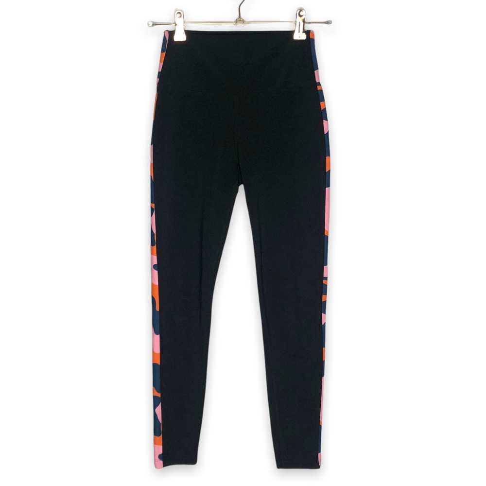 SPLITS59 Claire High Rise Black Pink Camo Legging - Picture 5 of 9